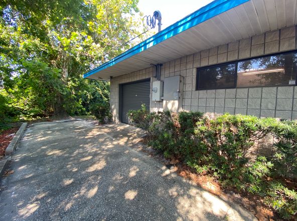 1427 Aurora Rd, Melbourne, FL 32935
